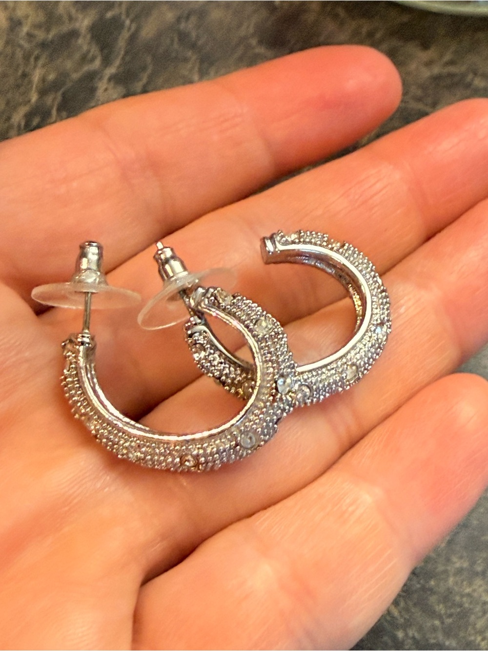 New Textured Silver-Tone Plastic Rhinestone Hoop Earrings Women Jewelry